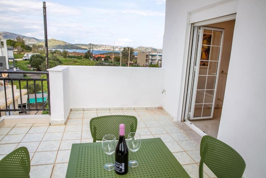 Seafront Central Apt In Lavrio Apartment Exterior photo